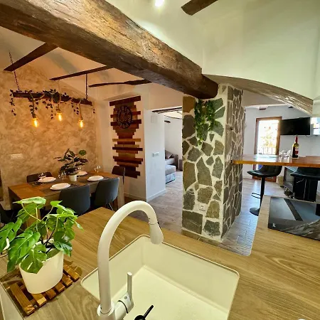 Holiday home La Casucha De Chulilla